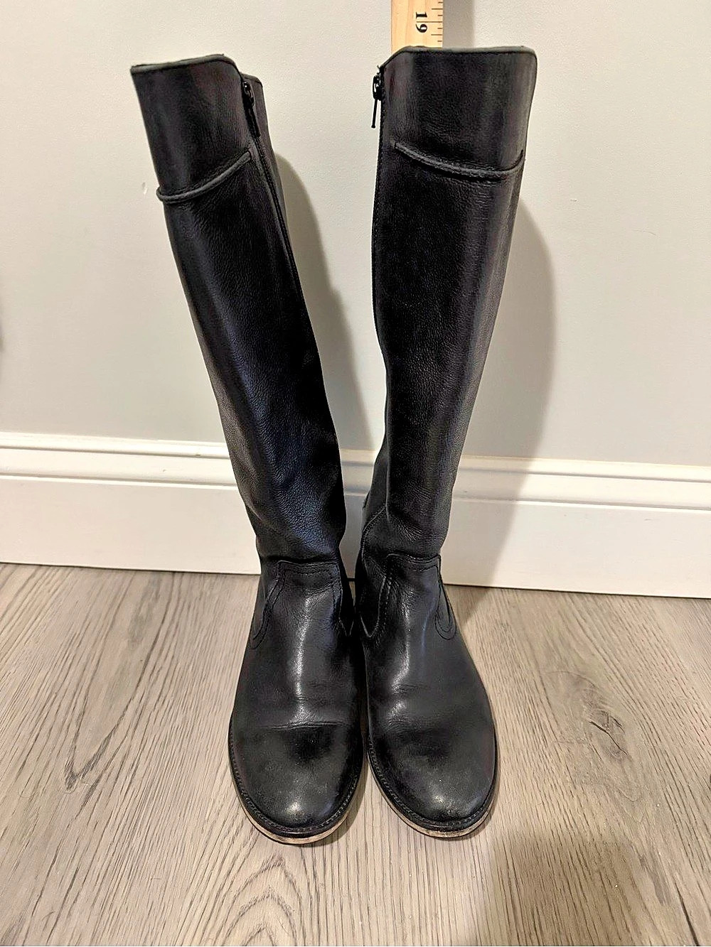 Seychelles Women’s 7 Black Leather Knee High Riding Boots Side Zip Equestrian